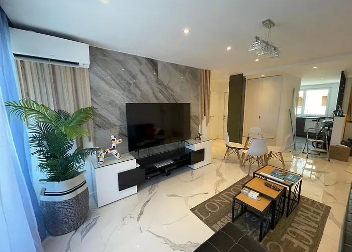 Apartament Centre Maxime 100m Et Commerce A Pied *